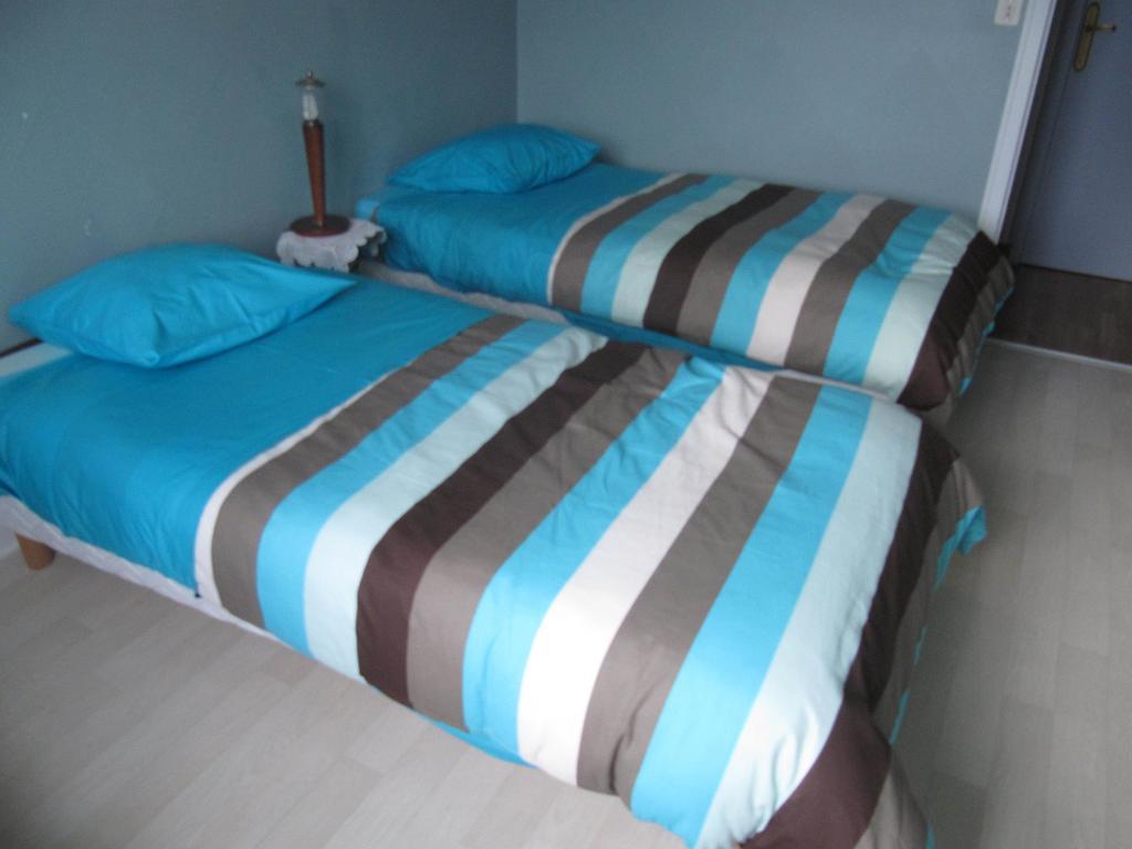 Val-Couesnon Chambres D'Hotes La Pinderie חדר תמונה