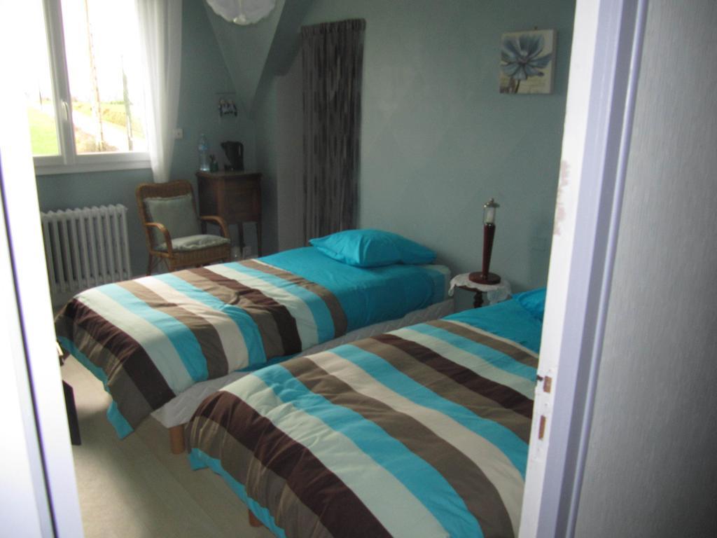 Val-Couesnon Chambres D'Hotes La Pinderie מראה חיצוני תמונה