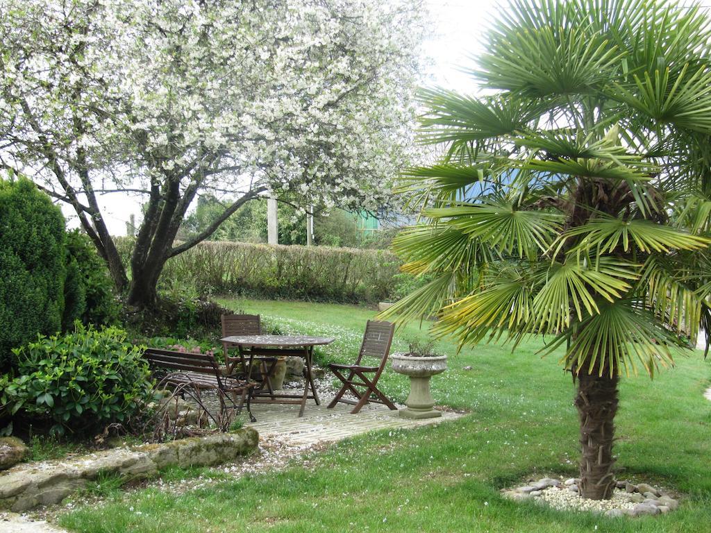 Val-Couesnon Chambres D'Hotes La Pinderie מראה חיצוני תמונה
